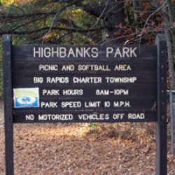 Highbanks-Sign